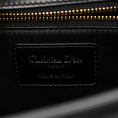 Box Calfskin 30 Montaigne Flap Bag Black