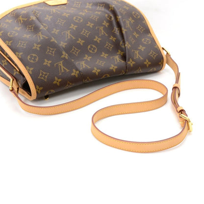 Louis Vuitto Menilmontant MM Monogram Canvas Shoulder Bag