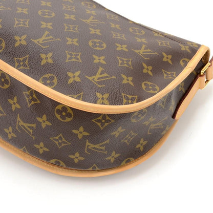 Louis Vuitto Menilmontant MM Monogram Canvas Shoulder Bag