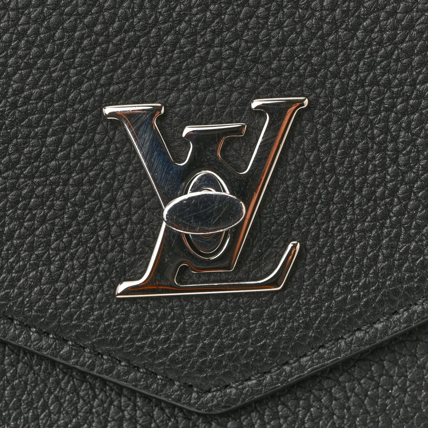 Soft Calfskin My Lockme Chain Pochette Black