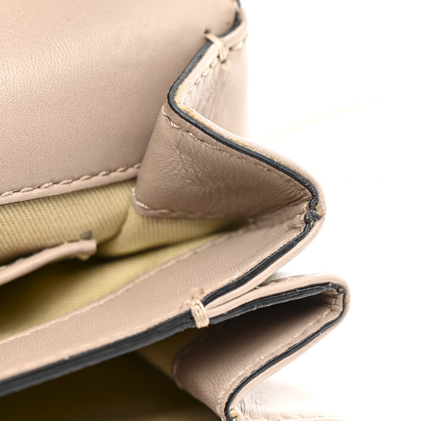Nappa Va Va Voom Shoulder Bag Poudre