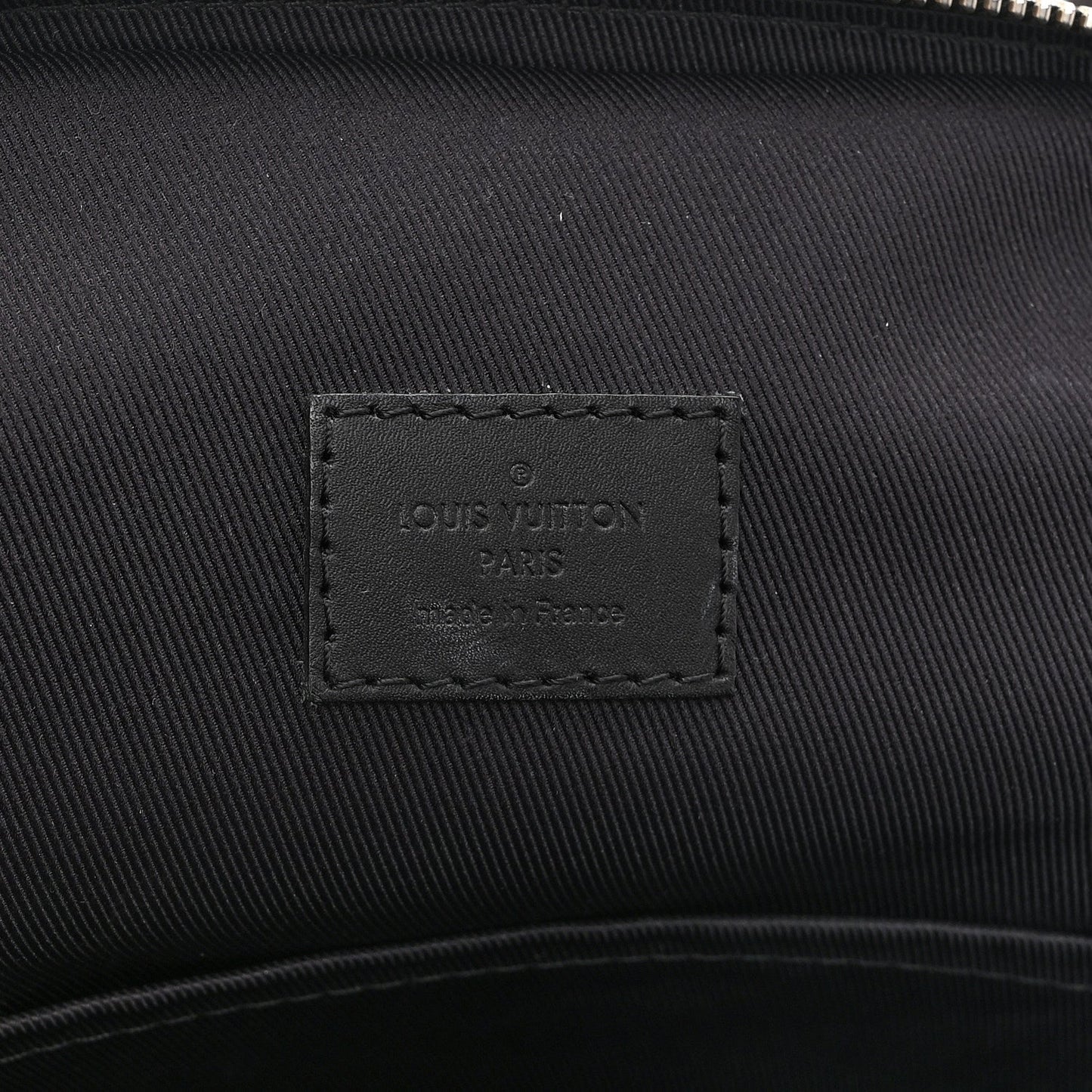 Damier Graphite Avenue Sling Bag Onyx Silver