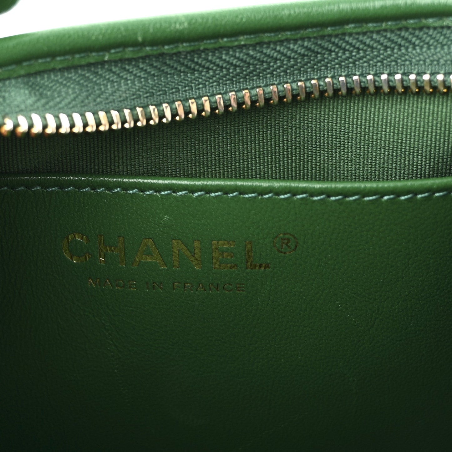 Shiny Crumpled Lambskin Quilted Small CC Funky Town Hobo Green