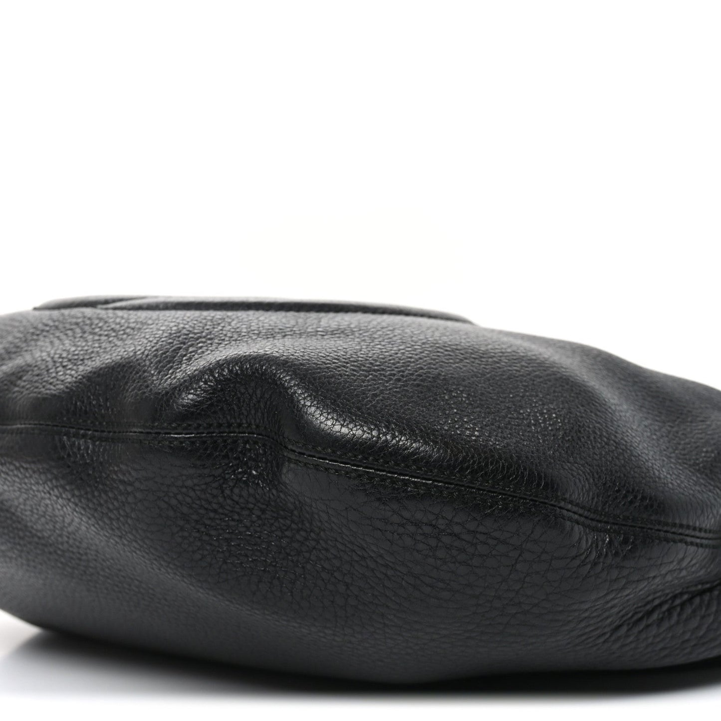 Pebbled Calfskin Medium Soho Hobo Black
