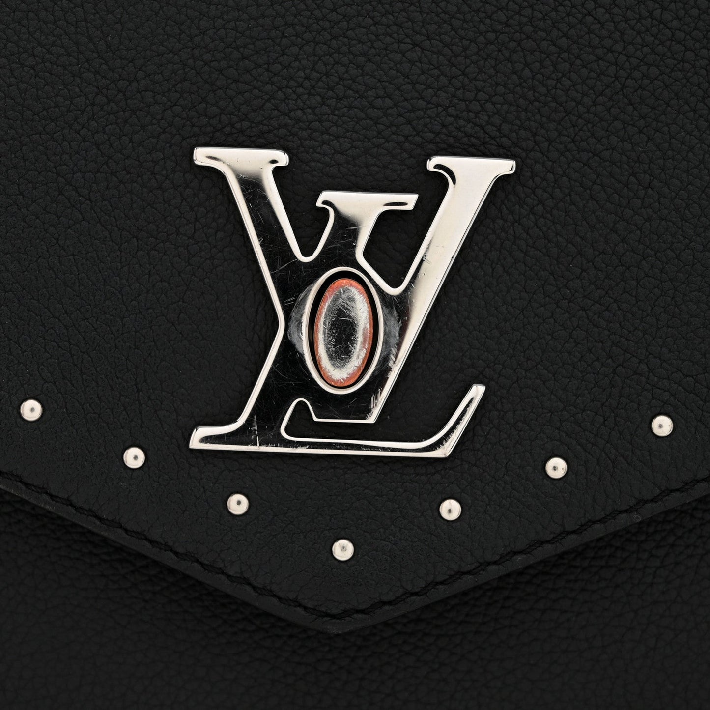 Soft Calfskin My Lockme Studs Black