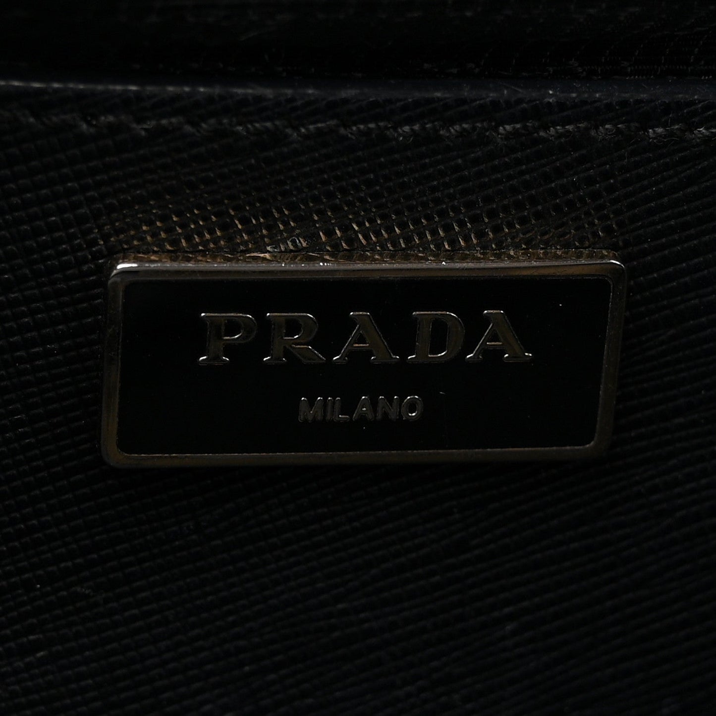 Saffiano Medium Galleria Double Zip Tote Black