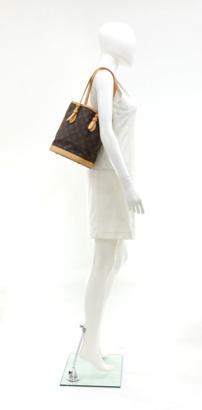 Louis Vuitto Bucket PM Monogram Canvas Shoulder Bag