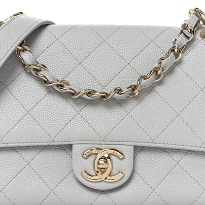 Caviar Quilted City Walk Flap Light Grey