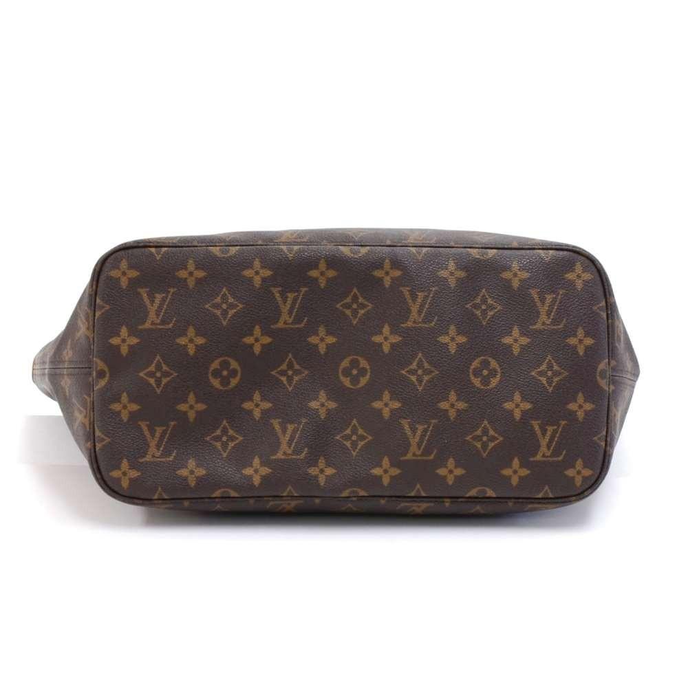 Louis Vuitto Neverfull MM Monogram Canvas Shoulder Bag