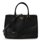 Saffiano Lux Large Galleria Double Zip Tote Black