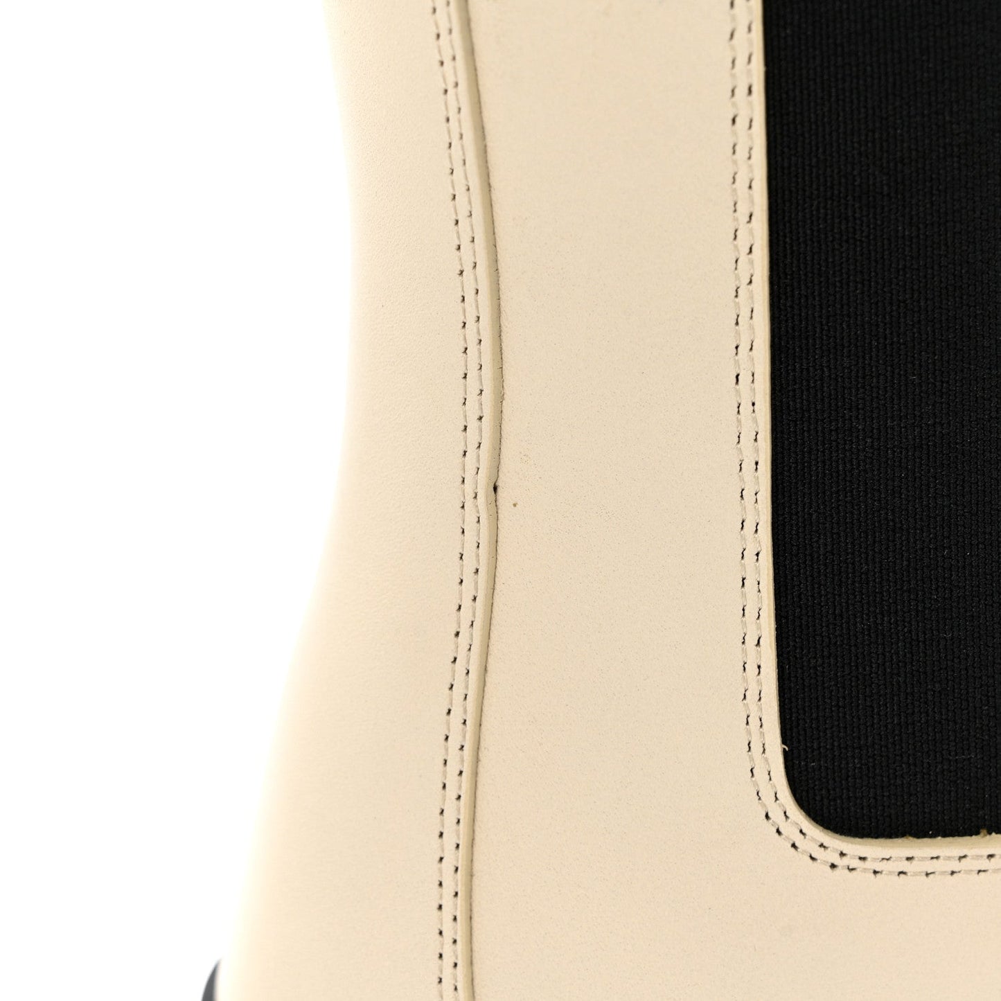 Calfskin The Tire Chelsea Boots 38 Sea Salt Black