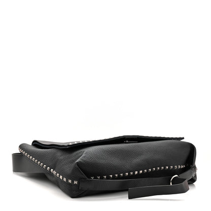 Pebbled Calfskin Rockstud Messenger Black