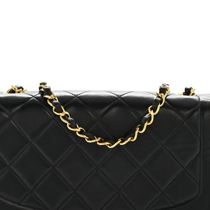 Lambskin Quilted Medium Single Flap Black
