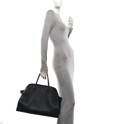 Grained Calfskin Soft Margaux 17 Black