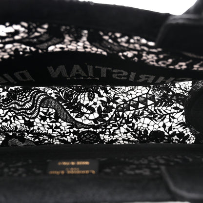 Embroidered 3D Macrame D-Lace Sun Medium Book Tote Black