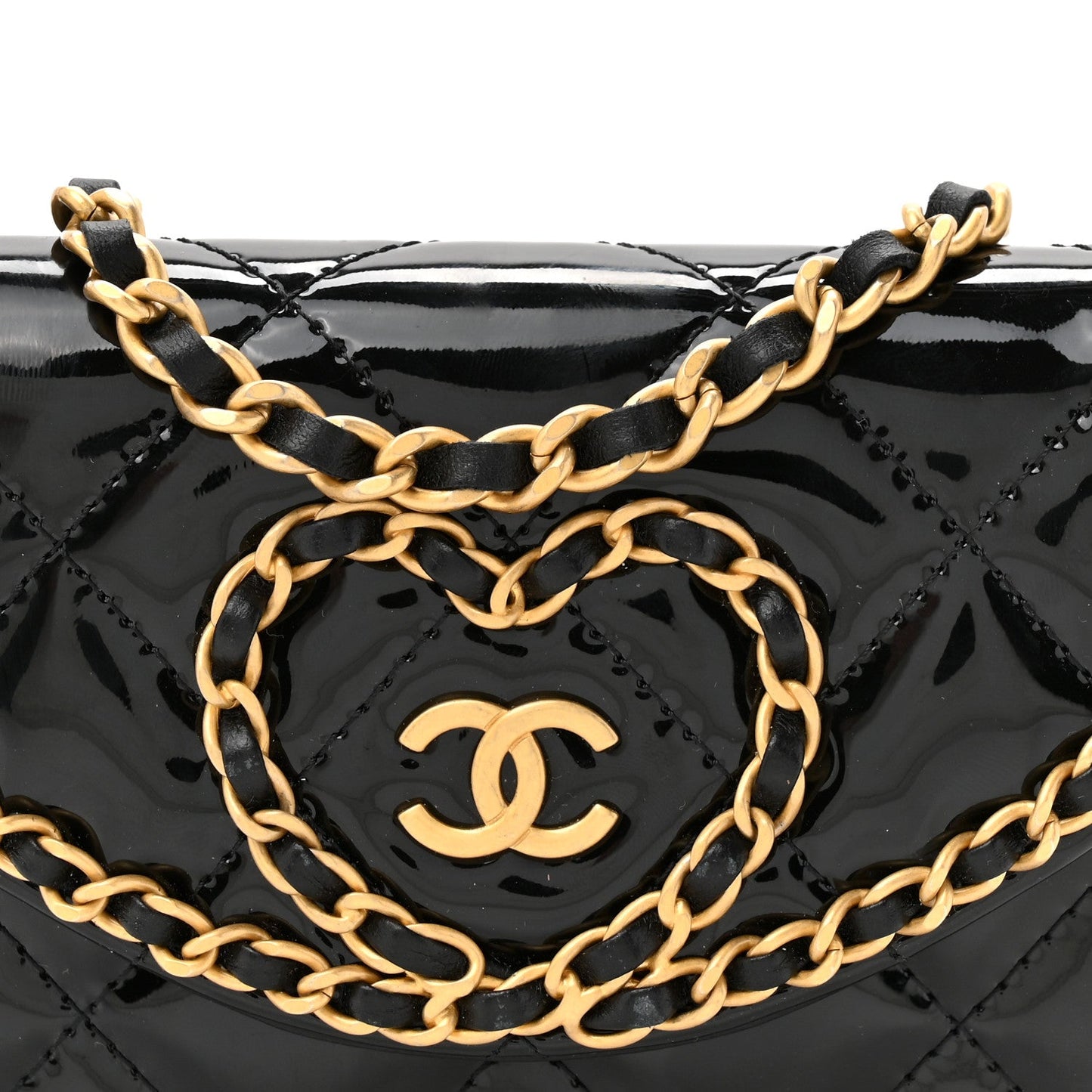 Patent Quilted Chain Around Heart Mini Chain Flap Black