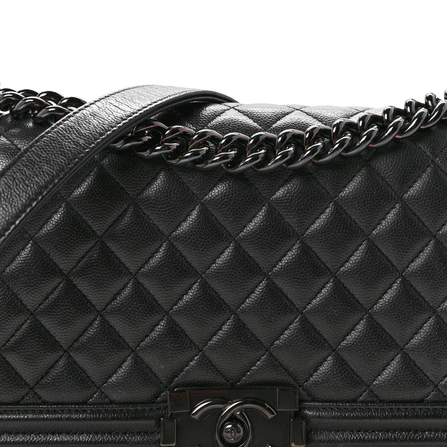 Caviar Quilted Medium Boy Flap So Black