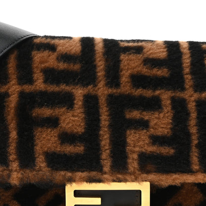 Shearling Vitello Dolce Macro FF 1974 Baguette Tobacco Black
