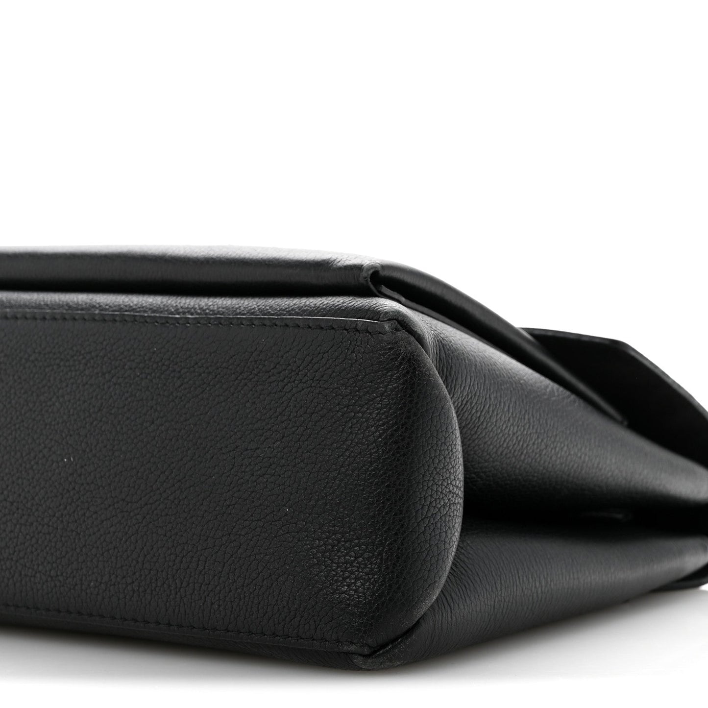 Soft Calfskin My Lockme Studs Black