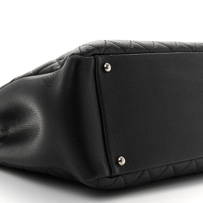 Caviar Quilted XL Grand Shopping Tote GST Black