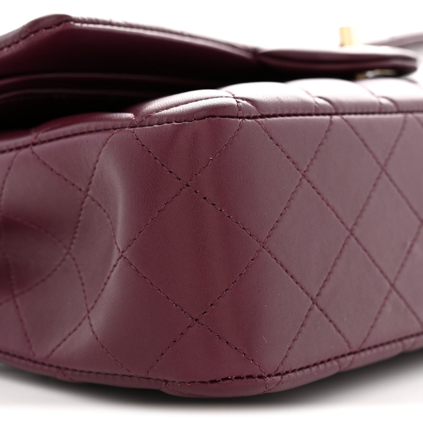 Lambskin Quilted Medium Double Flap Burgundy