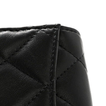 Lambskin Quilted Pearl Crush Clutch With Chain Black