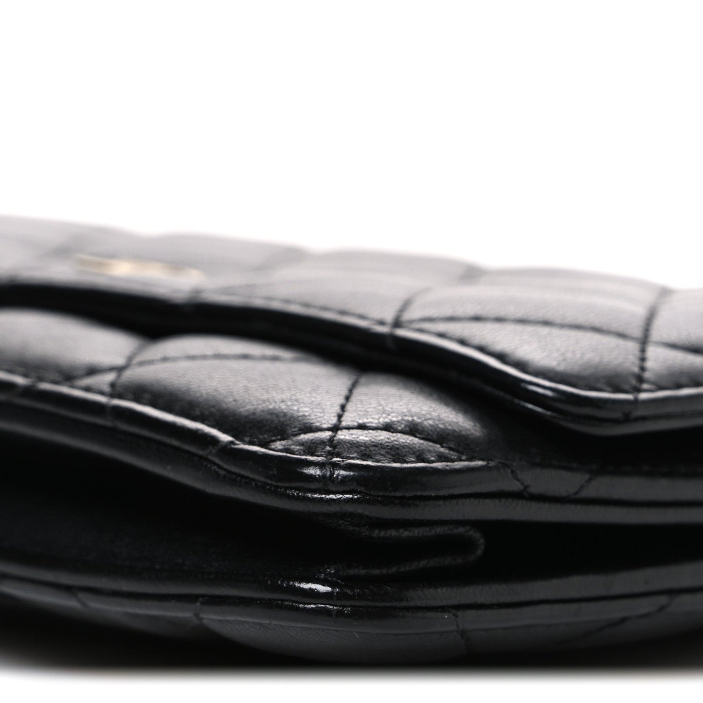 Lambskin Quilted Wallet On Chain WOC Black