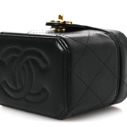 Lambskin Quilted Vanity Clutch With Chain Black