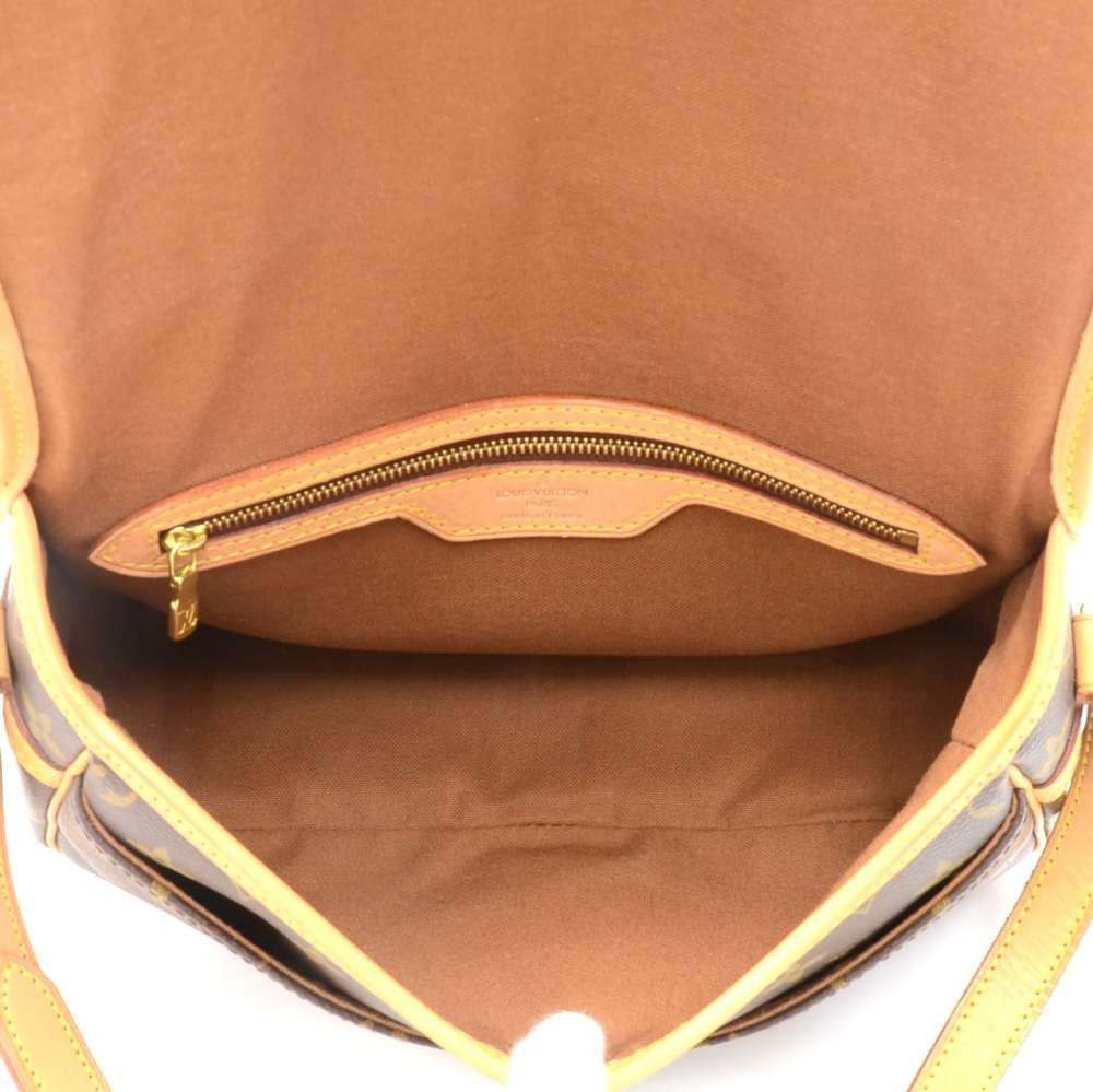 Louis Vuitto Sologne Monogram Canvas Shoulder Bag