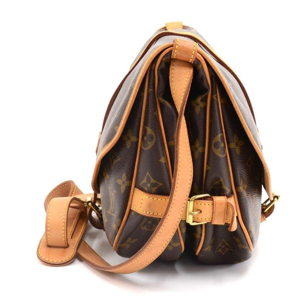 Louis Vuitto Saumur 30 Monogram Canvas Shoulder Bag