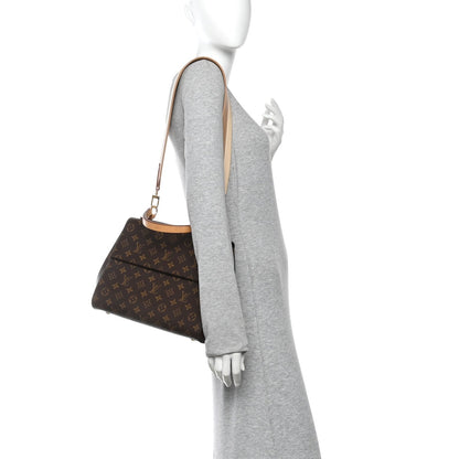 Monogram Cluny MM Papyrus Creme