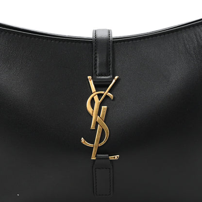 Smooth Calfskin Le 5 A 7 Hobo Black