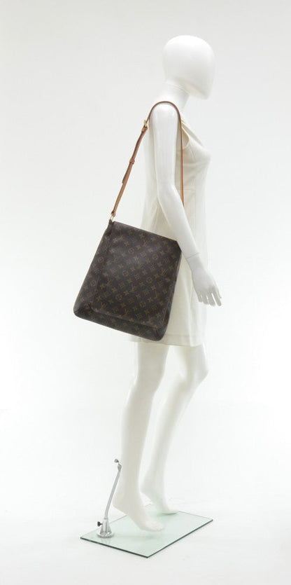 Louis Vuitto Musette Monogram Canvas Large Shoulder Bag