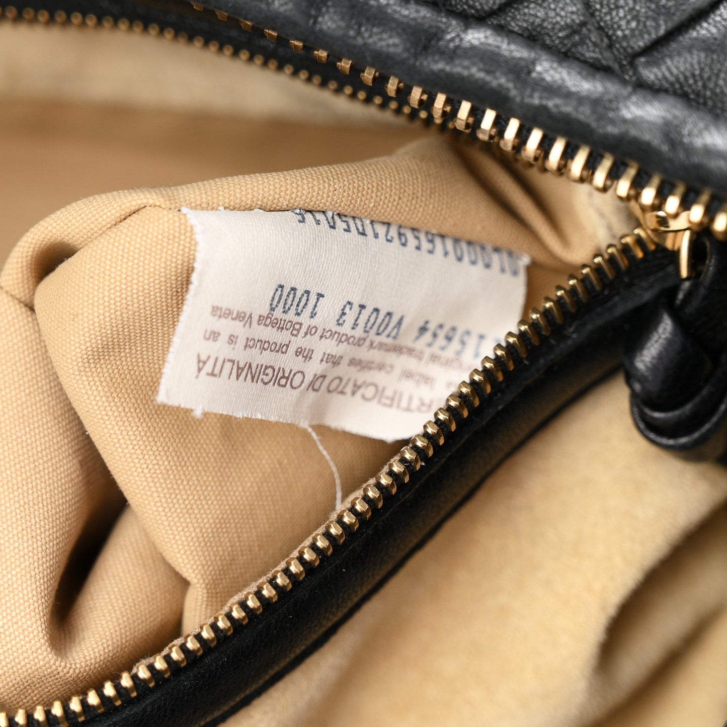 Nappa Intrecciato Large Veneta Hobo Black
