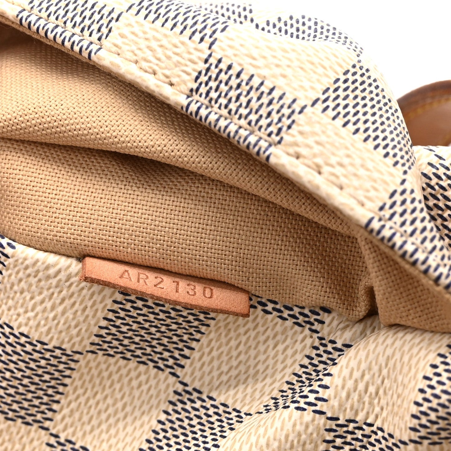 Damier Azur Totally MM