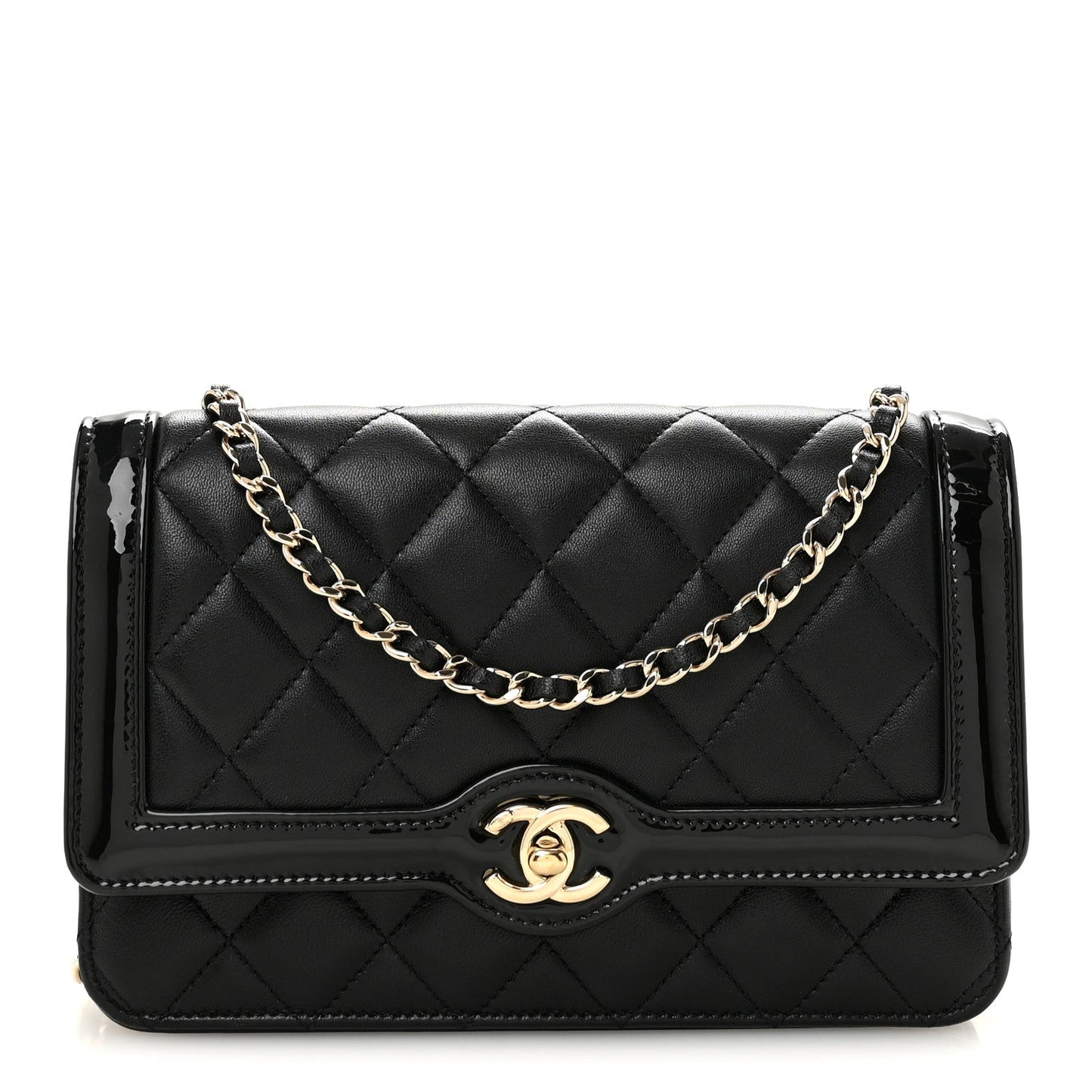 Lambskin Patent Calfskin Quilted Hold The Line CC Wallet On Chain WOC Black