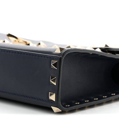 Vitello Medium Rockstud Flip Lock Crossbody Bag Marine