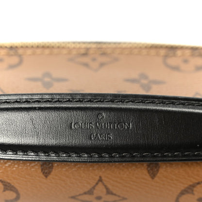 Reverse Monogram Pochette Metis