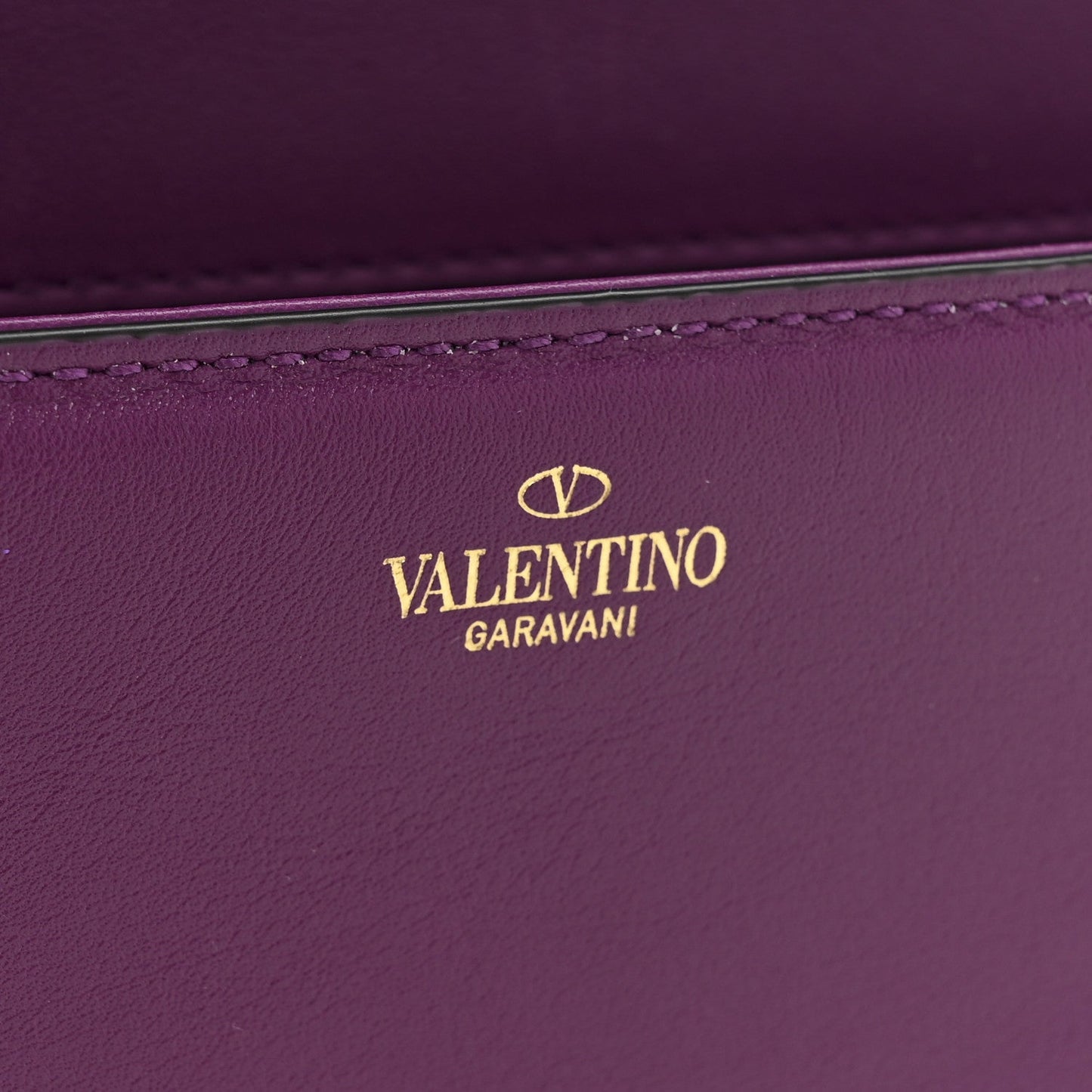 Calfskin Vlogo Loco Shoulder Bag Prune