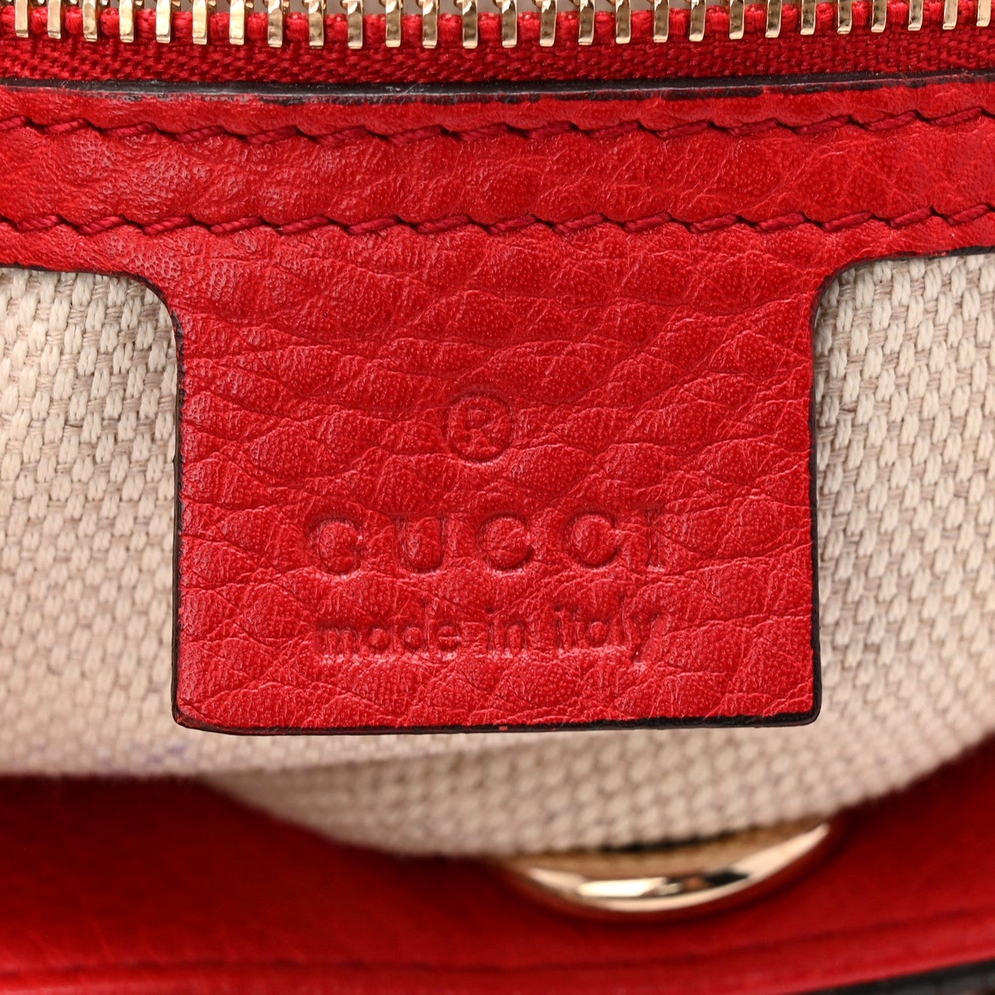 Pebbled Calfskin Medium Soho Chain Shoulder Bag Tabasco Red