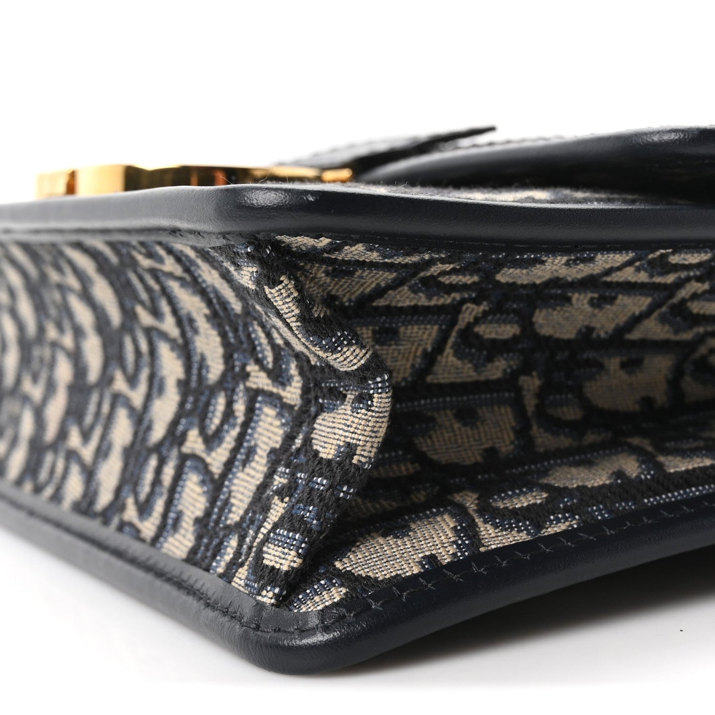 Oblique 30 Montaigne Flap Bag Blue