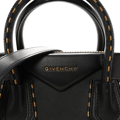 Calfskin Chain Detail Small Antigona Black