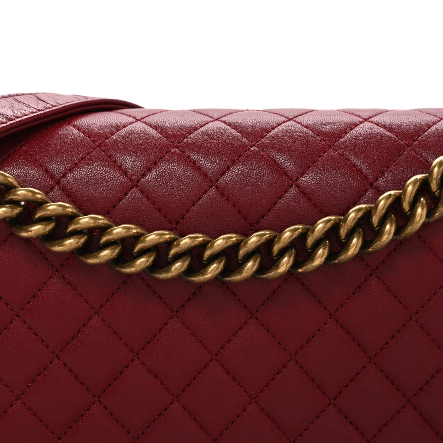 Lambskin Quilted New Medium Boy Flap Red