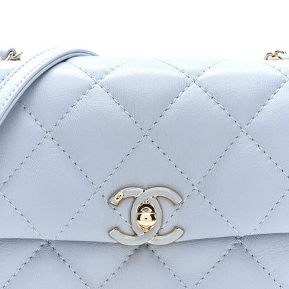 Lambskin Quilted Chain Around Flap Light Grey