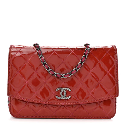 Patent Quilted Brilliant Wallet On Chain WOC Coral