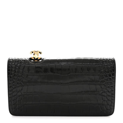 Calfskin Crocodile Embossed CC Clutch Black