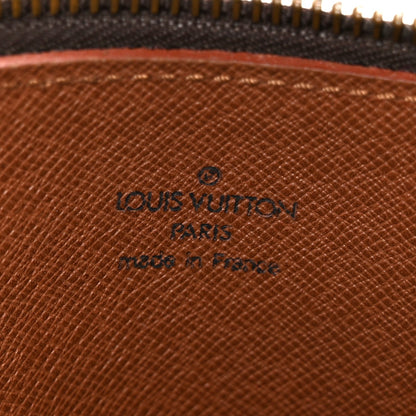 Monogram Papillon 26