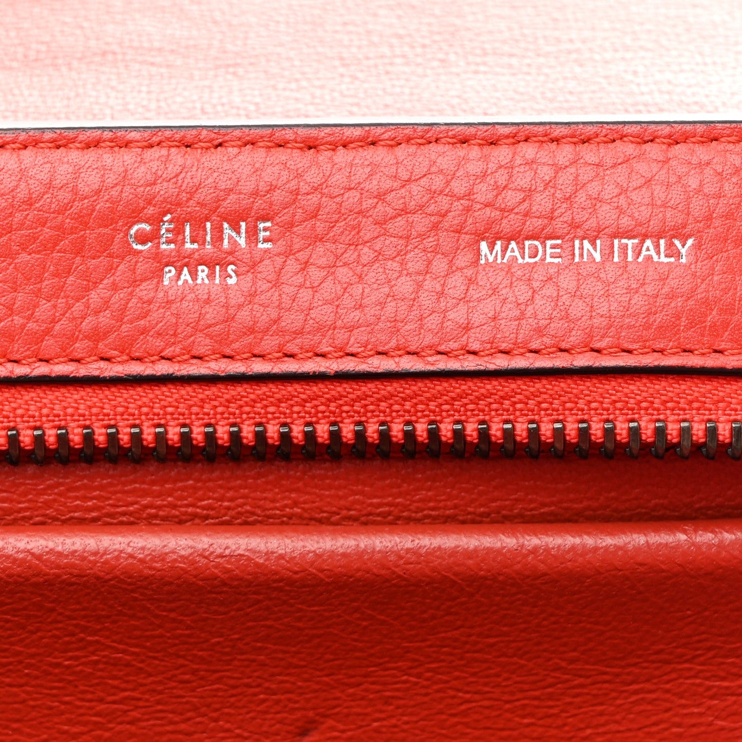 Drummed Calfskin Small Trapeze Vermillion