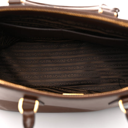 Saffiano Lux Large Galleria Double Zip Tote Cacao