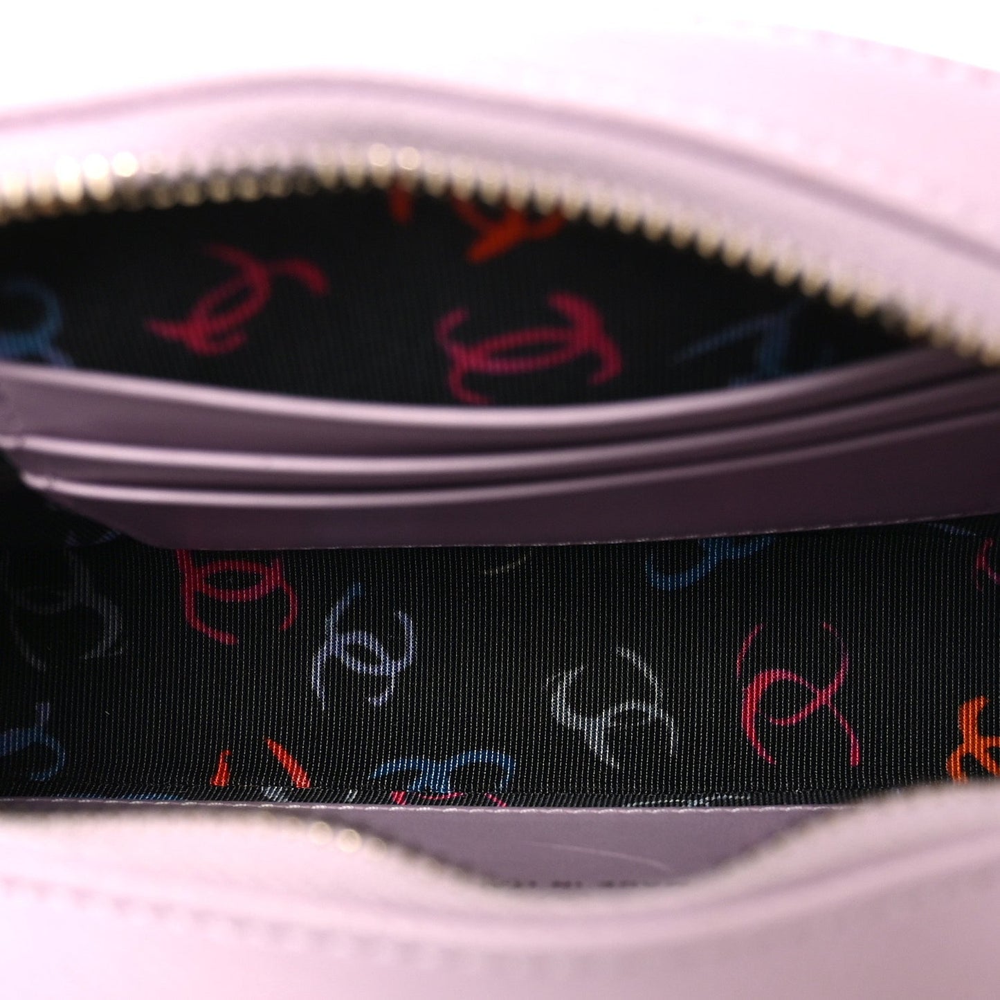 Caviar Quilted Chain Camera Bag Light Purple